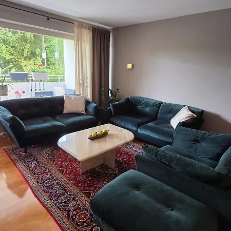 Am Waldrand Mit Einzelgarage, Nähe City, Messe&flughafen * Leinfelden-Echterdingen