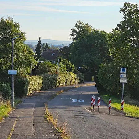 Apartment Am Waldrand Mit Einzelgarage, Nähe City, Messe&flughafen *