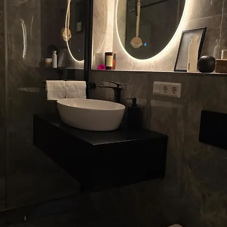 Am Waldrand Mit Einzelgarage, Nähe City, Messe&flughafen * Leinfelden-Echterdingen