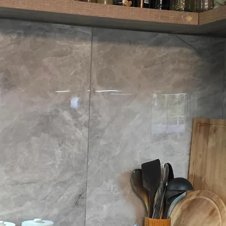 Am Waldrand Mit Einzelgarage, Nähe City, Messe&flughafen